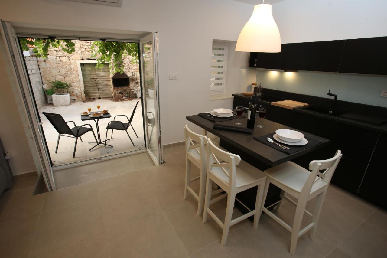 Apartmani Tri Bunje Tribalj Extérieur photo