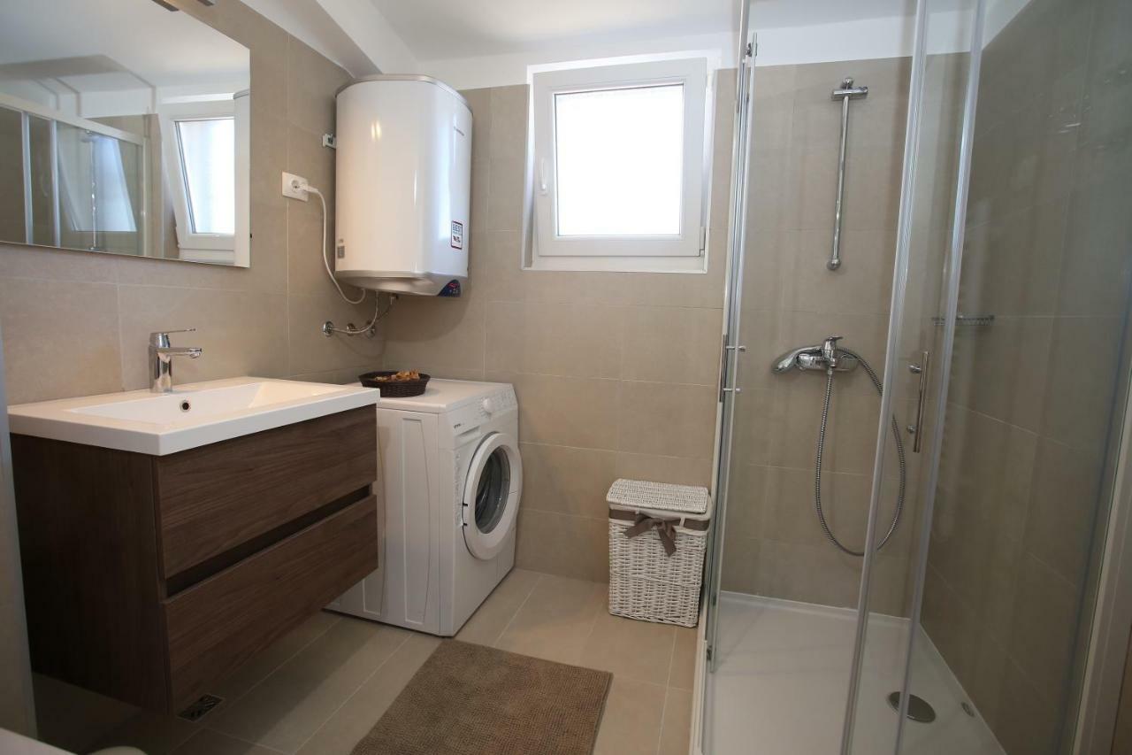 Apartmani Tri Bunje Tribalj Extérieur photo