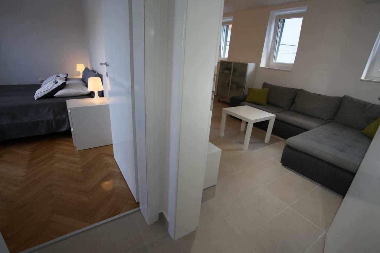 Apartmani Tri Bunje Tribalj Extérieur photo